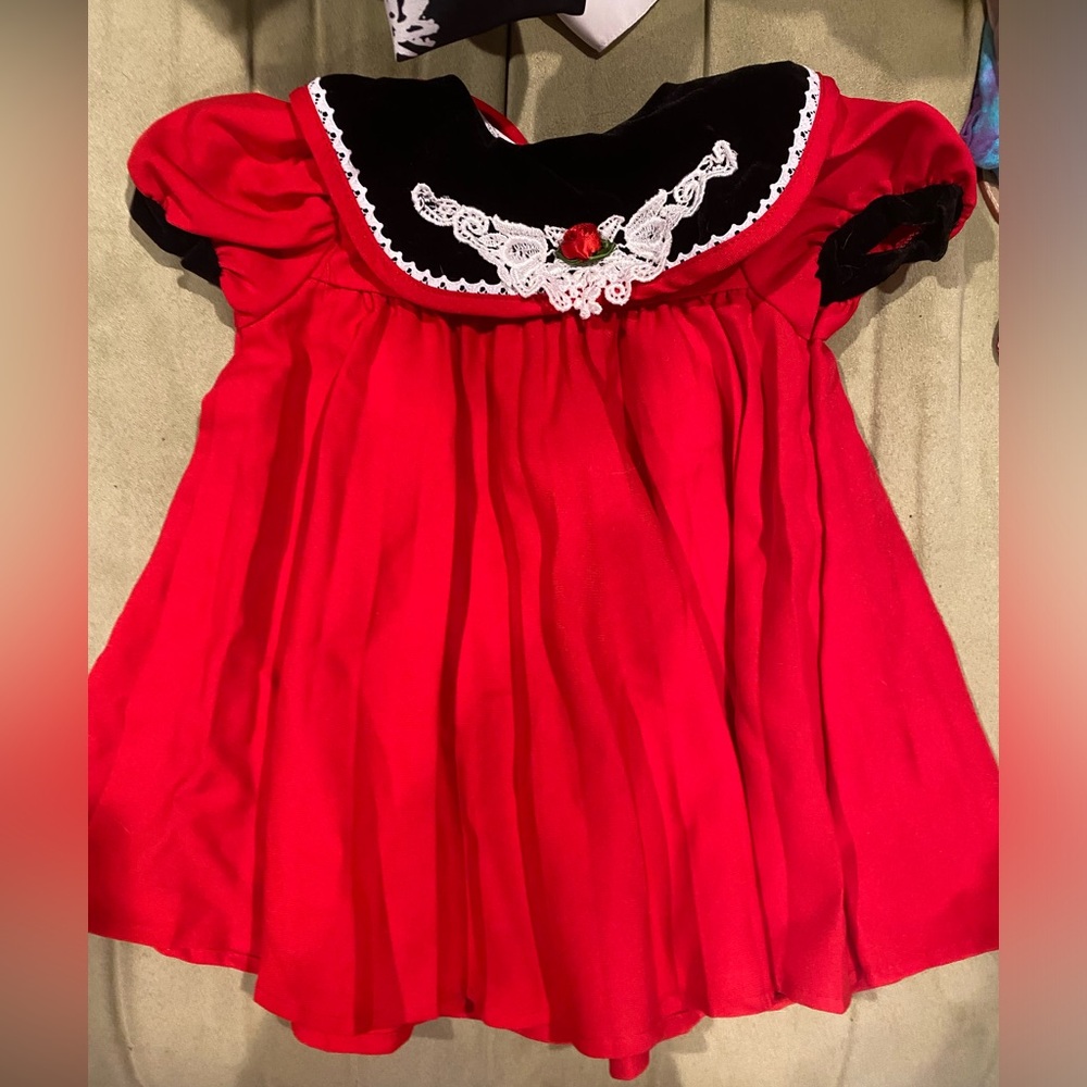 Vtg Emily West Red Black Pleated Velvet Collar Dress Toddler Kids Size 5 Holiday